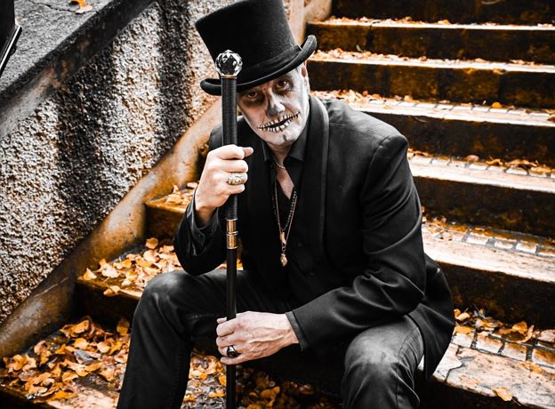 Kabarett: Der Tod auf Pr-Tour